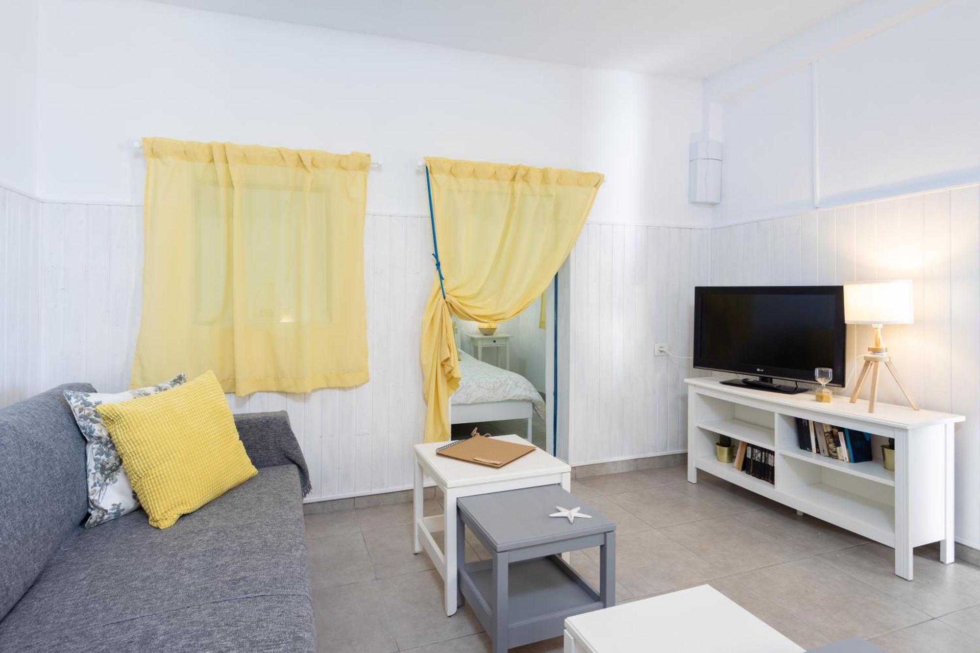125 Nuestra Caleta By Sunkeyrents *